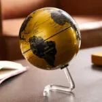 Globe Terrestre 23 Cm avec Boîte en Bois pour L’exploration du Monde - Or & Noir