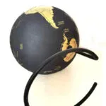 Globe Terrestre en Liège Noir Or 35 cm Élégant