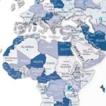 Carte du Monde 3D Murale Bleu Clair et Gris - vue 2