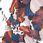 Carte Monde en Bois 3D Bordeaux et Bleu Nuit - vue 3
