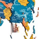 Carte du Monde en Bois 3D Multicolor Jaune Bleu Orange - vue 2