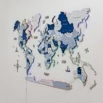 Carte du Monde LED Bleue en Bois 3D - vue 5