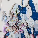 Carte du Monde LED Bleue en Bois 3D - vue 6