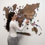 Carte du Monde 3D LED Noyer Foncé