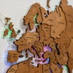 Carte du Monde en Bois LED Teinte Chêne - vue 2