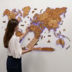 Carte du Monde en Bois LED Teinte Chêne - vue 5