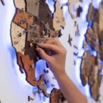 Carte du Monde XXL Bois LED Tons Bois - vue 4