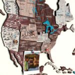 Carte du Monde Phosphorescente en Bois 3D Cappuccino - vue 2