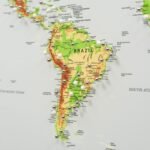 Carte du Monde sur Toile Carte Physique à Épingler - vue 4