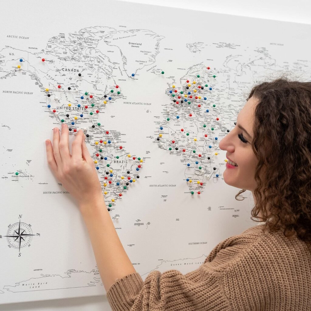 Des tracés fins sur toile